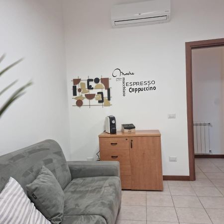 Laura Four Apartment Месина Екстериор снимка