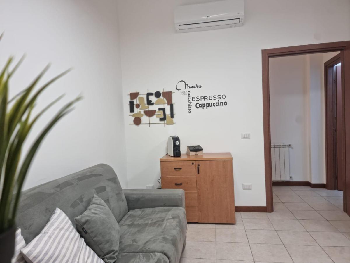 Laura Four Apartment Месина Екстериор снимка